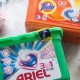 Quel est le meilleur - Tide ou Ariel, en quoi sont-ils similaires et différents les uns des autres?